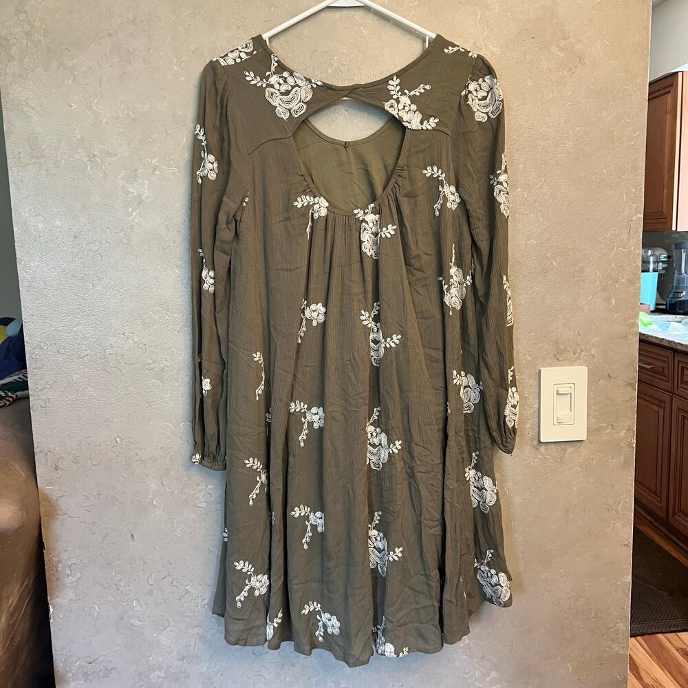 Altar'd State Boho Floral Embroidered Dress XS - Picture 13 of 15